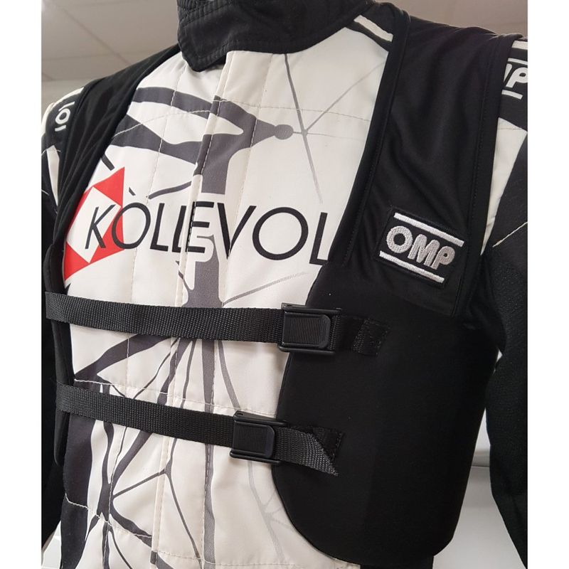 Ribbeinsvest, svart, OMP